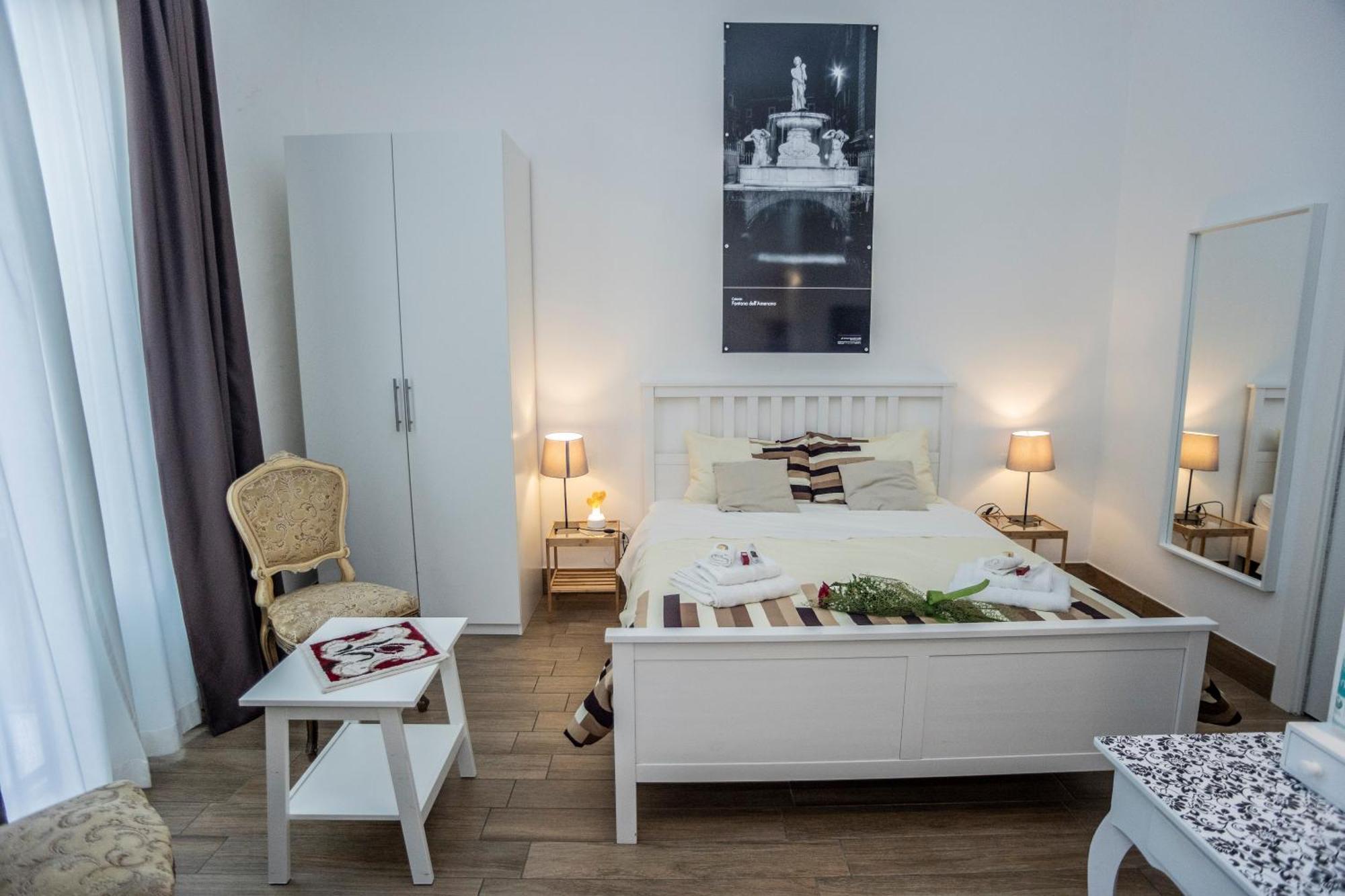 Katane' Room'S คาตาเนีย ภายนอก รูปภาพ